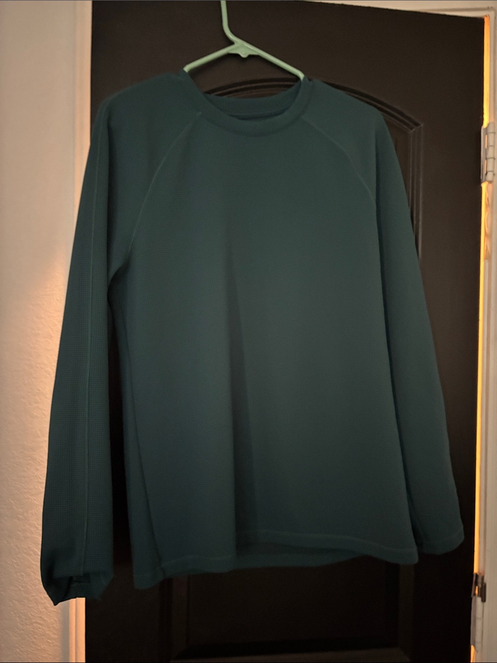 Figs Mens Long-Sleeve Thermal Top Caribbean blue